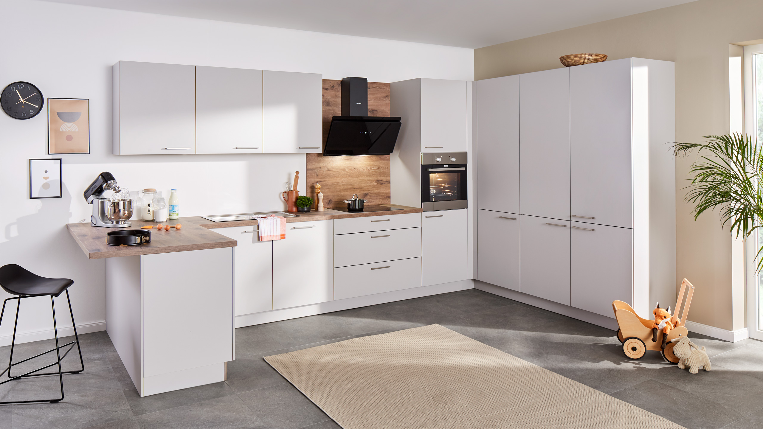 Moderne Familienküche "Win" in U-Form von Express