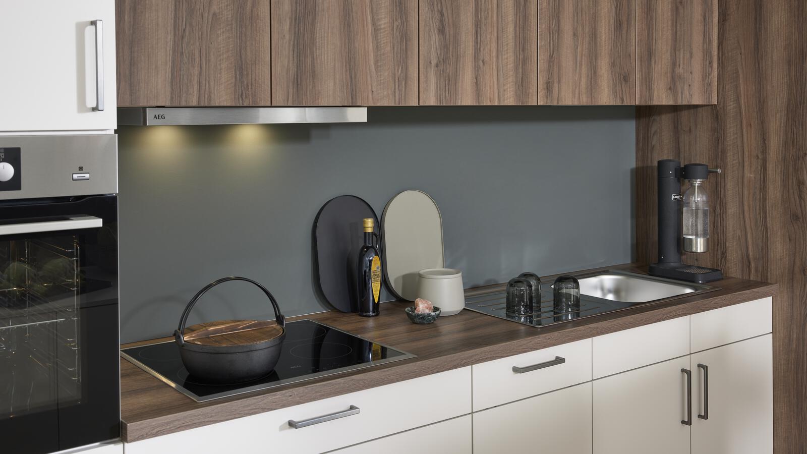 Moderne Familienküche "Nora" mit Insel von Wert Küche