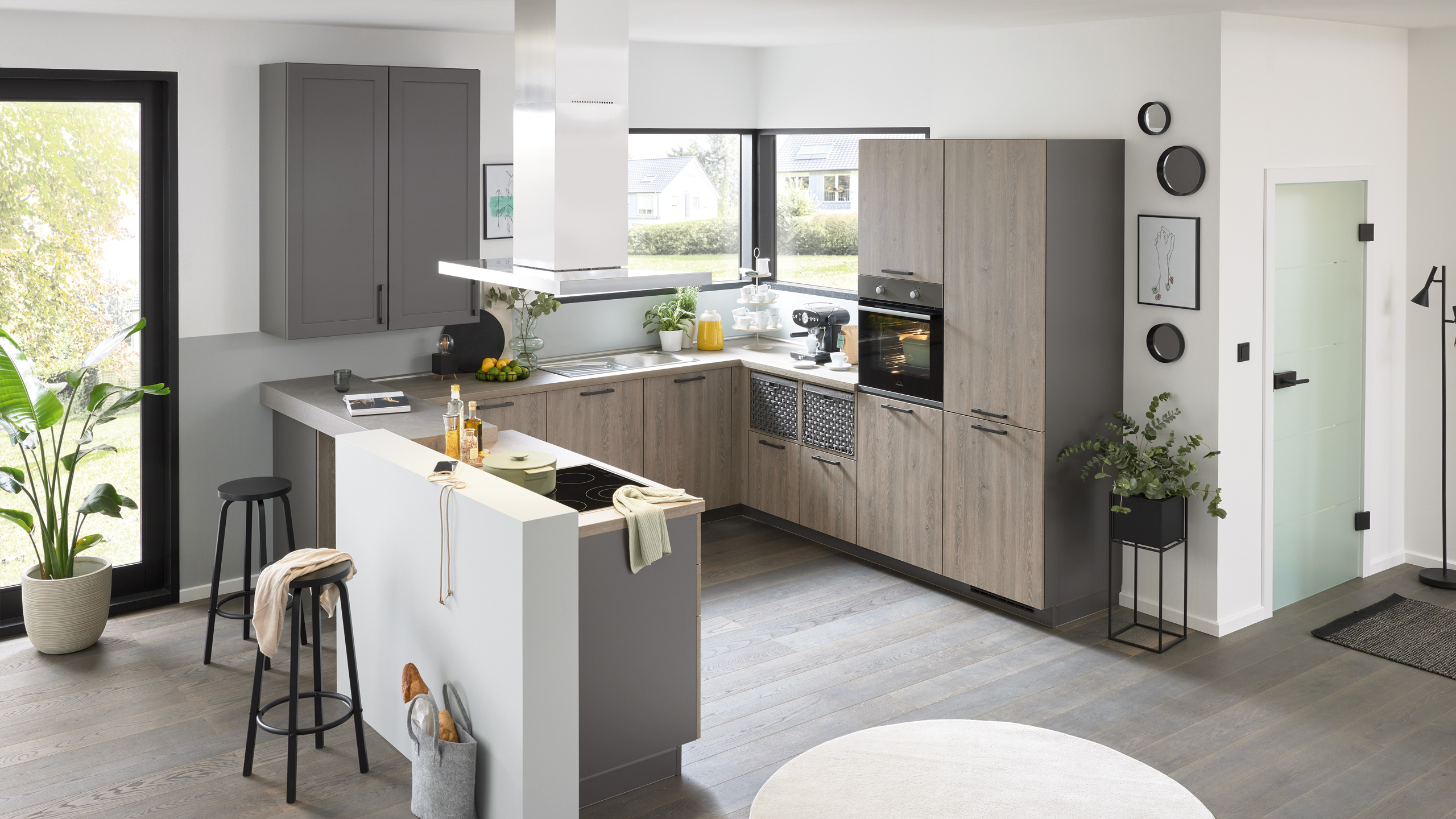 Moderne Familienküche "Riva" in U-Form von Culineo