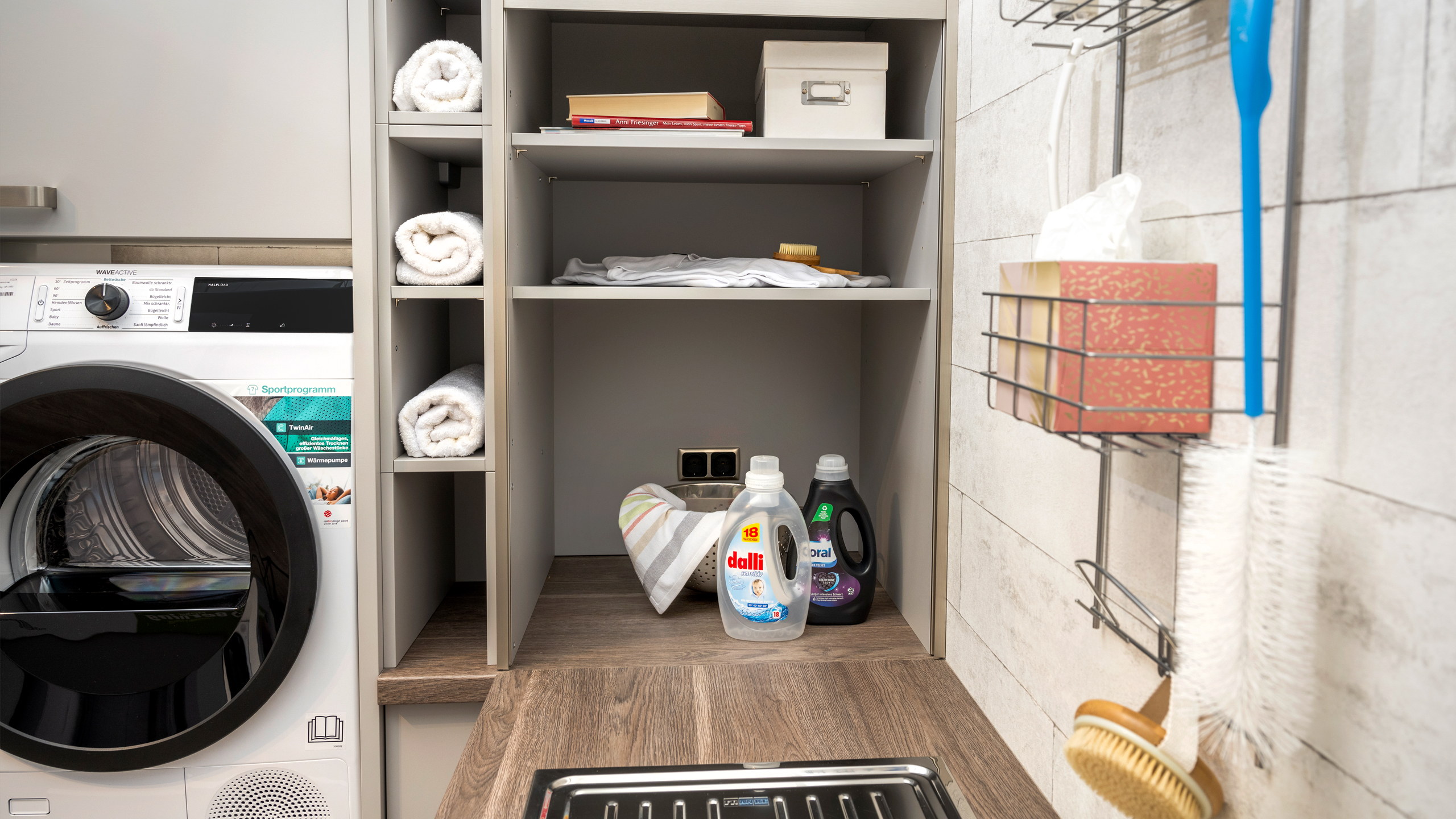 klassischer Hauswirtschaftsraum Modell Win von Express