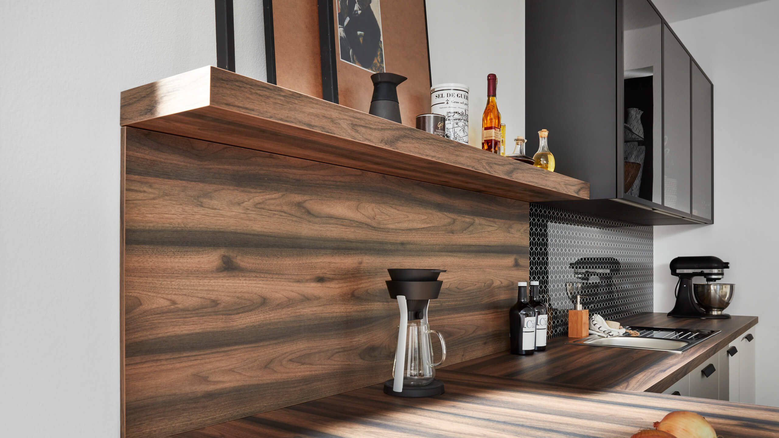 Moderne Familienküche Ulrike in L-Form von Wert Küche