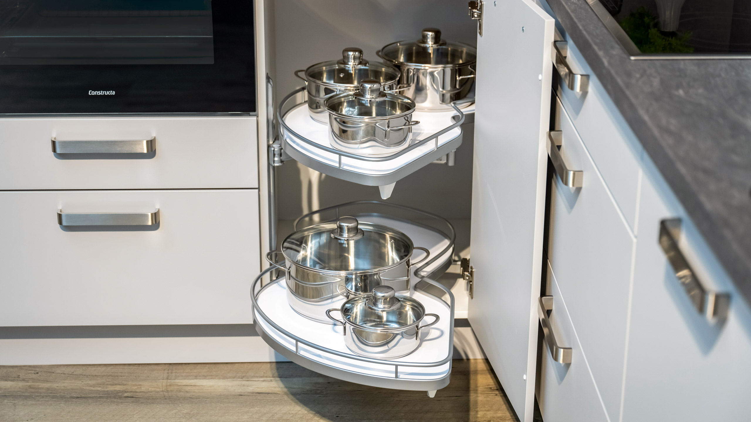 Moderne Singleküche "Win" von Express 