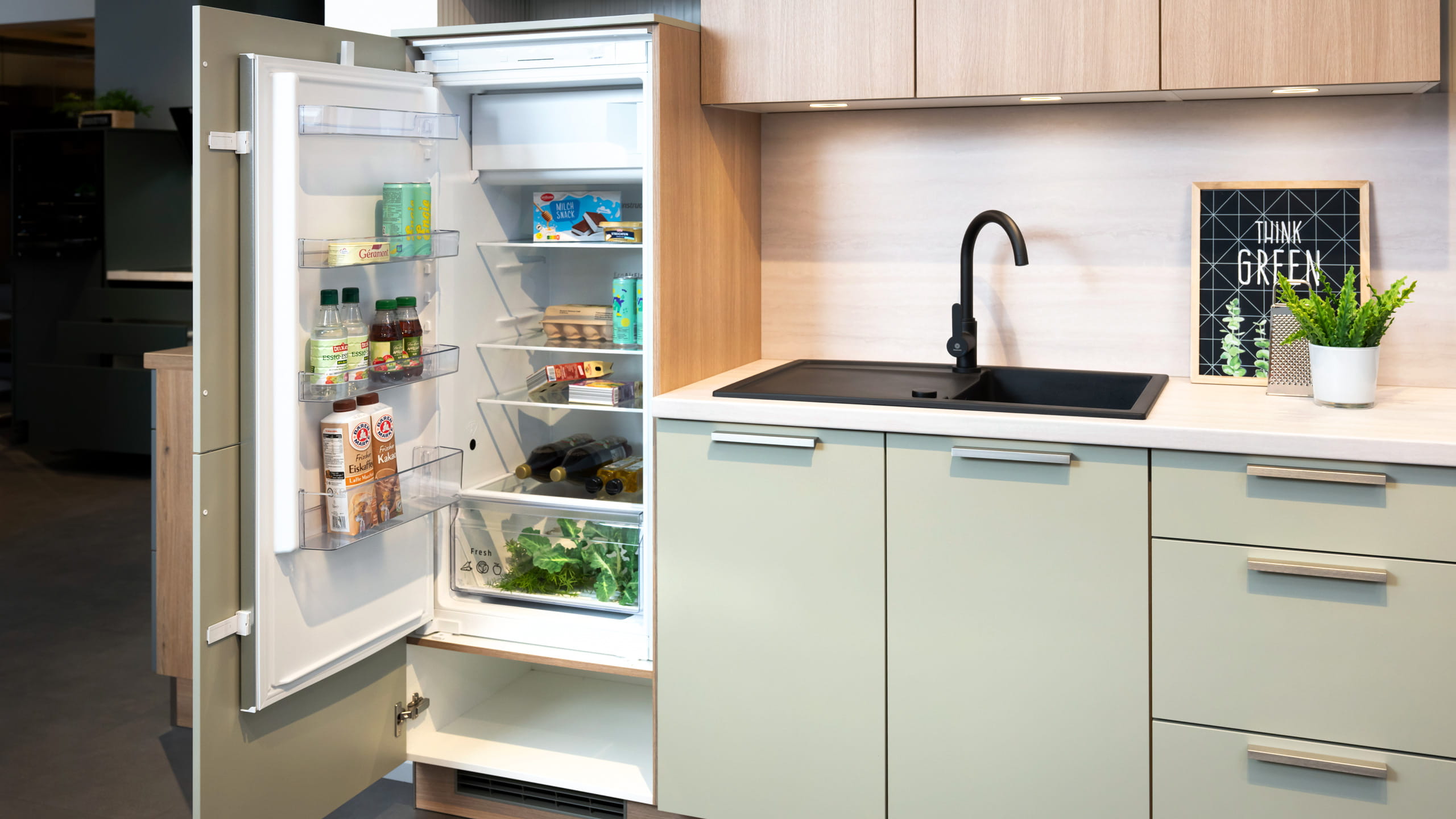 Trendige Küchenzeile "Clean" von Express