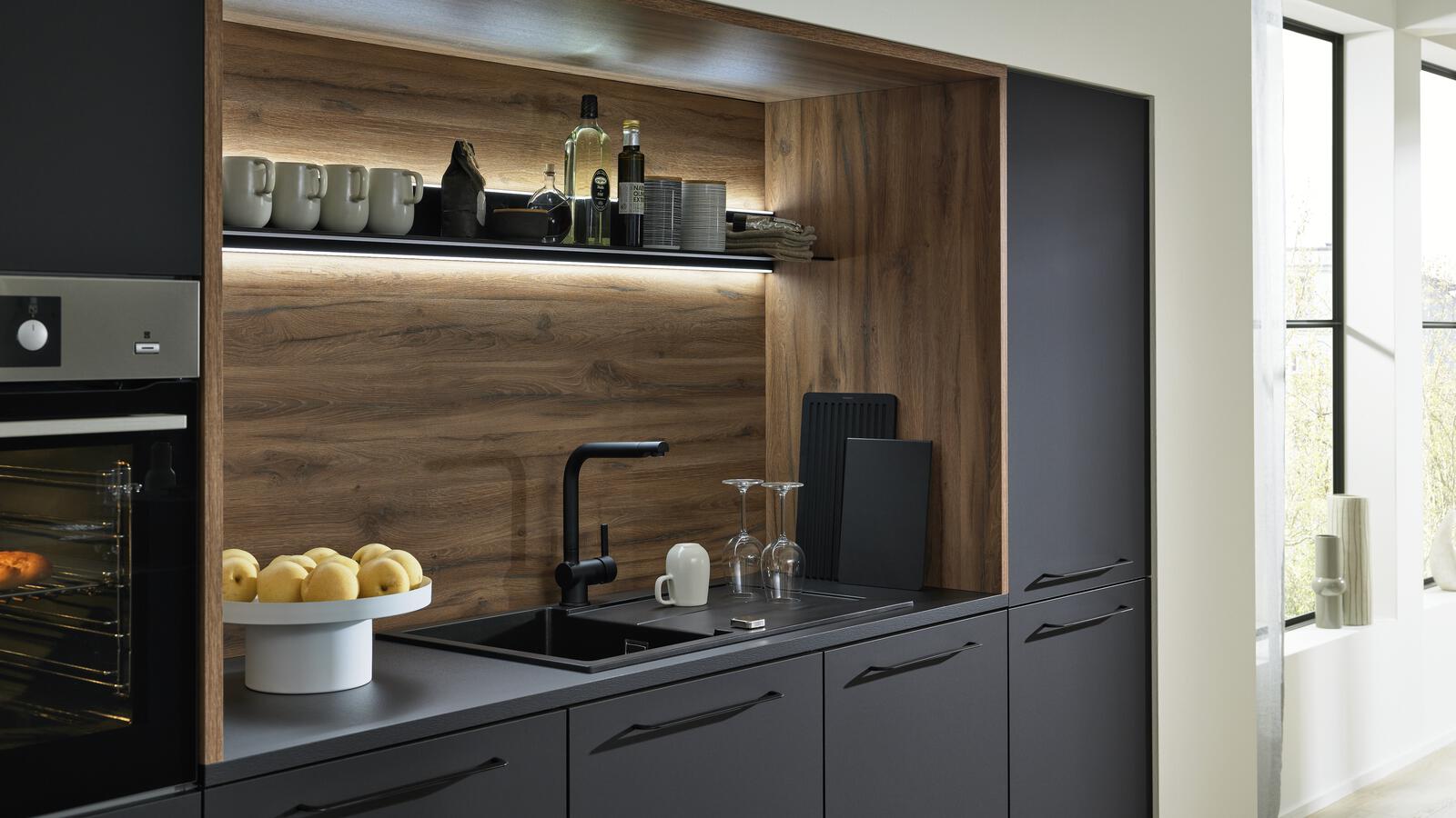 Designküche "Serie 3055" mit Insel von Interliving