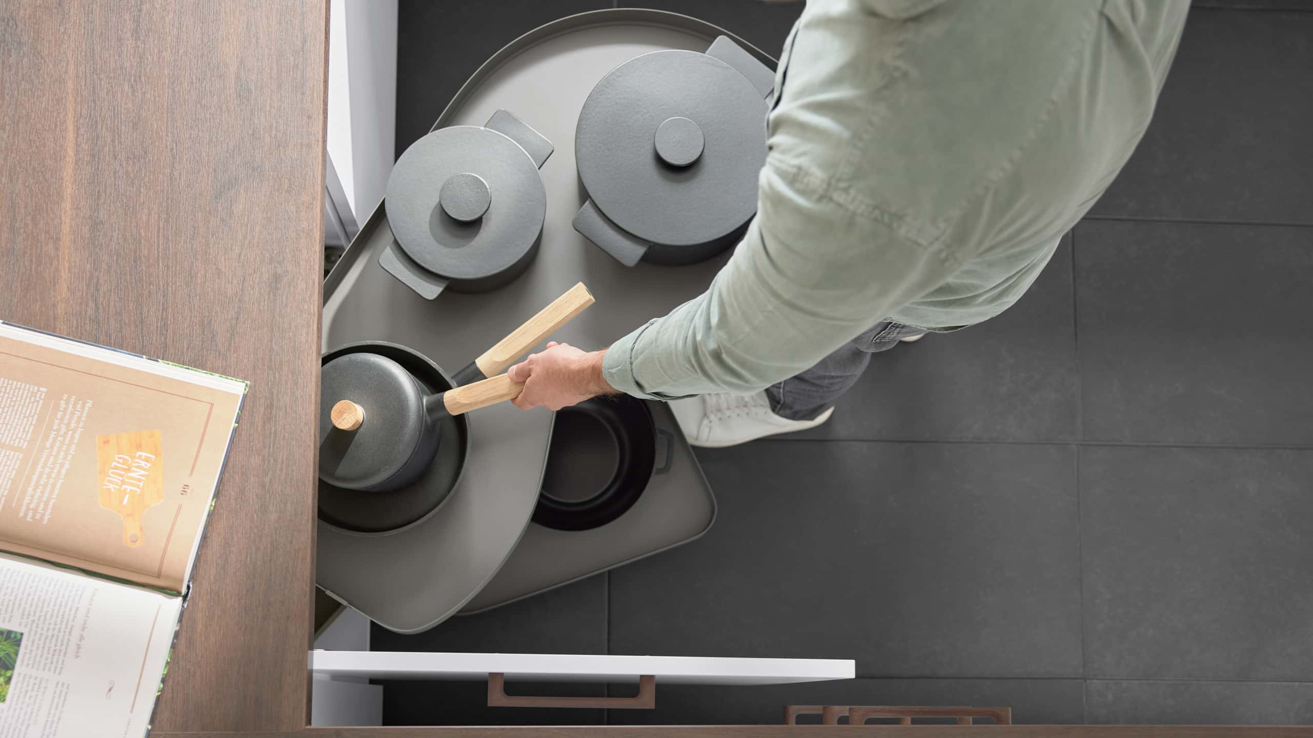 Moderne Familienküche "Laser" in U-Form von Culineo