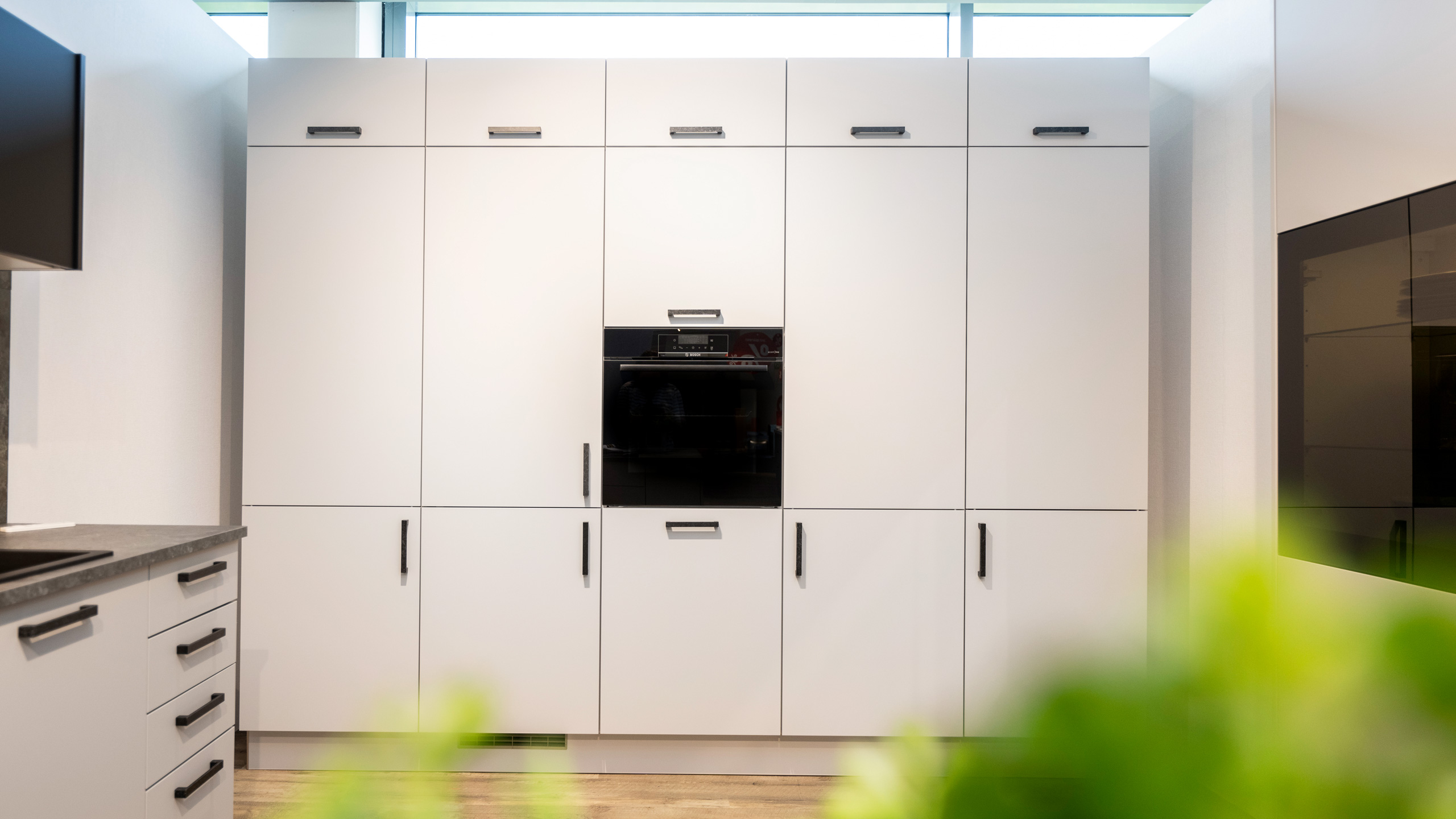 Stauraumreiche Küche "Clean" von Express