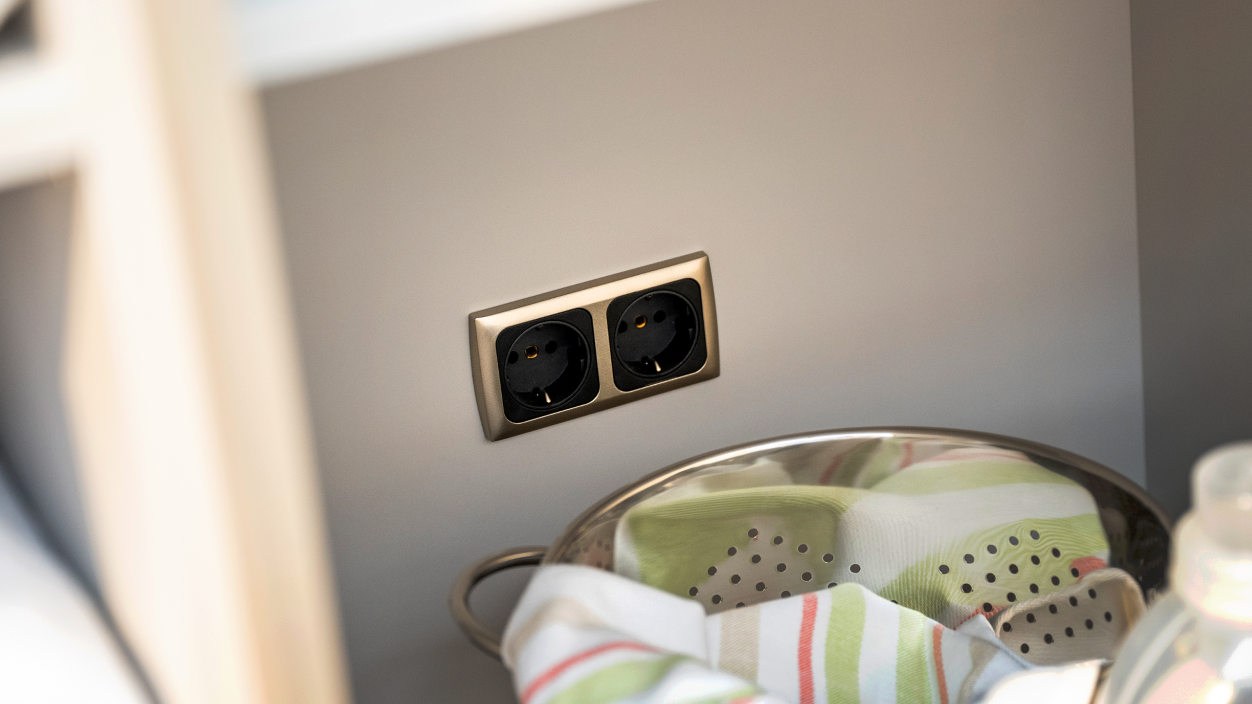 klassischer Hauswirtschaftsraum Modell Win von Express