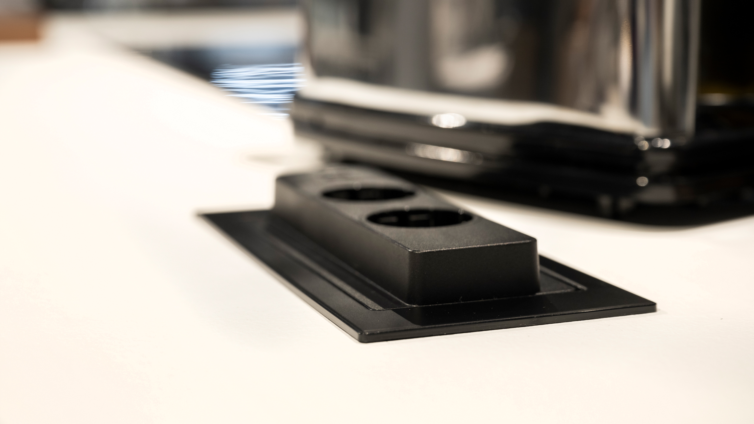 Helle Design Küche mit Insel "IL 3610" von Interliving