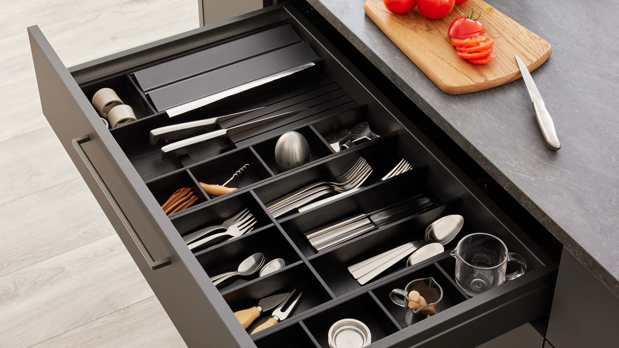 Trendige Inselküche "Serie 3093" von Nobilia