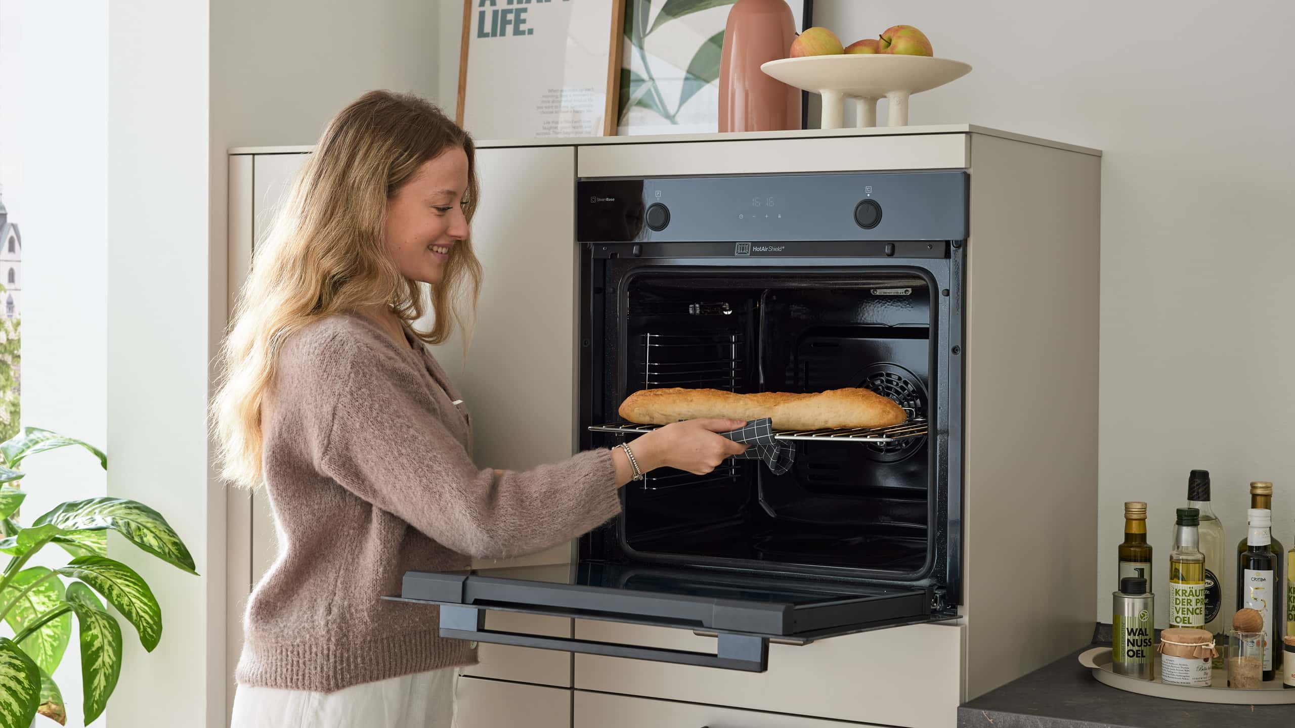 Moderne Familienküche "Laser" in L-Form von Culineo