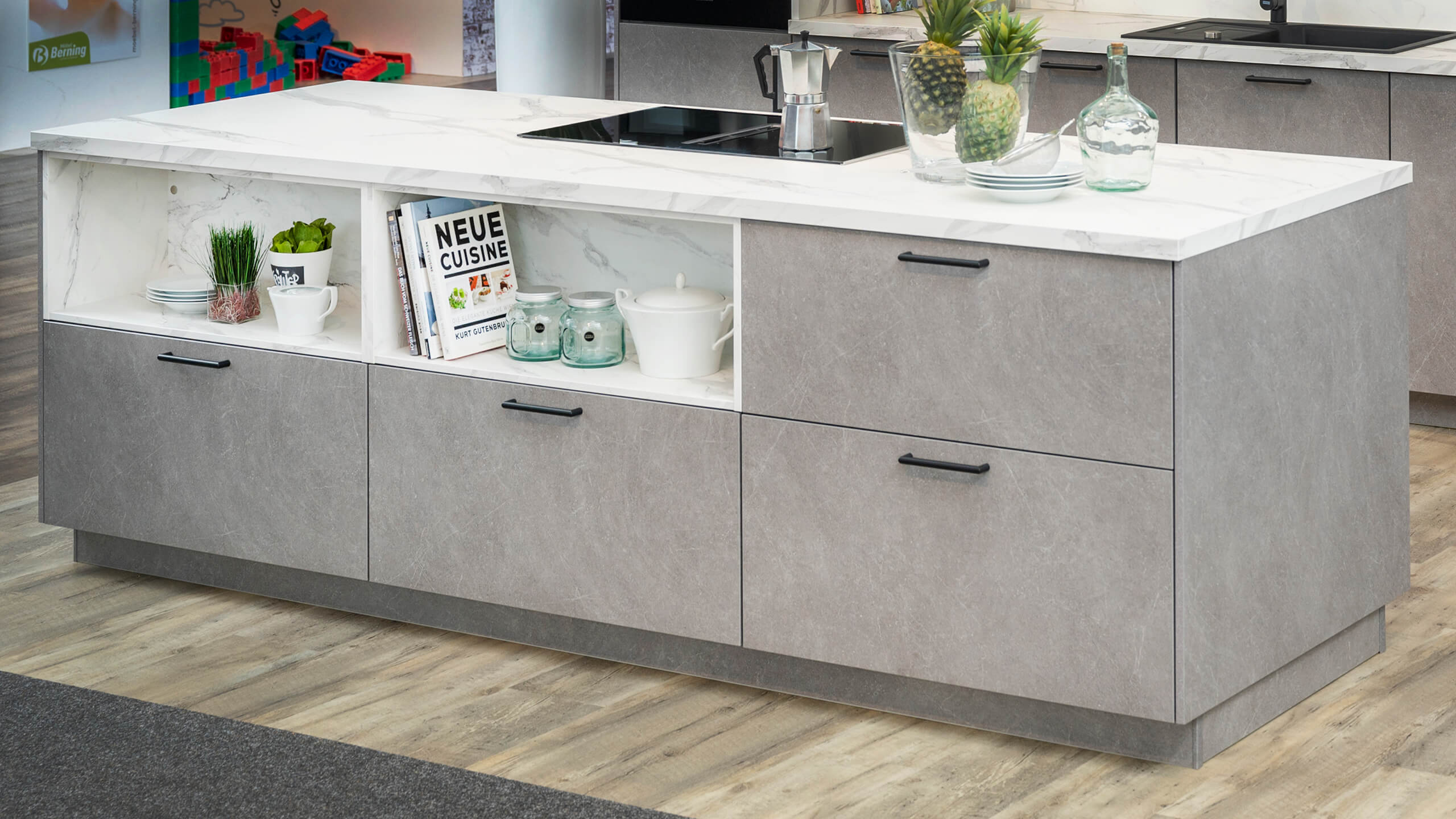 Moderne, helle Inselküche "Stone Art" von Nobilia 