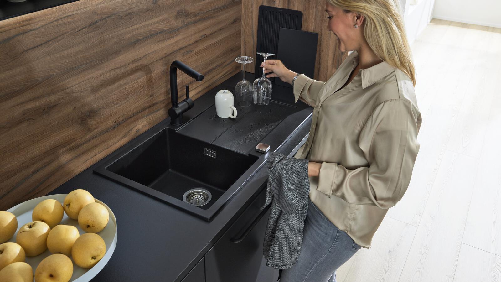 Designküche "Serie 3055" mit Insel von Interliving