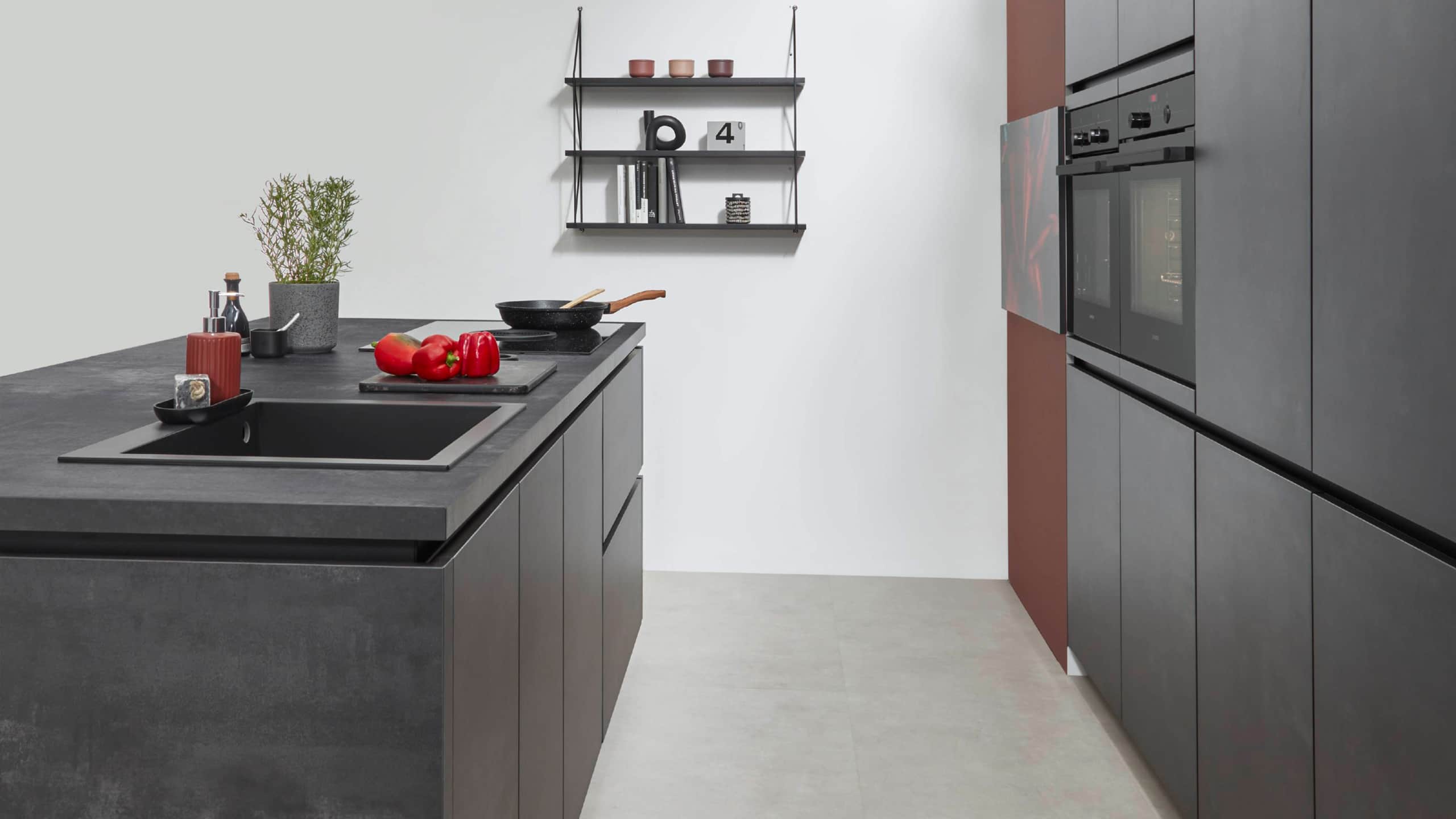 Grifflose Designküche "Laser" von Nobilia