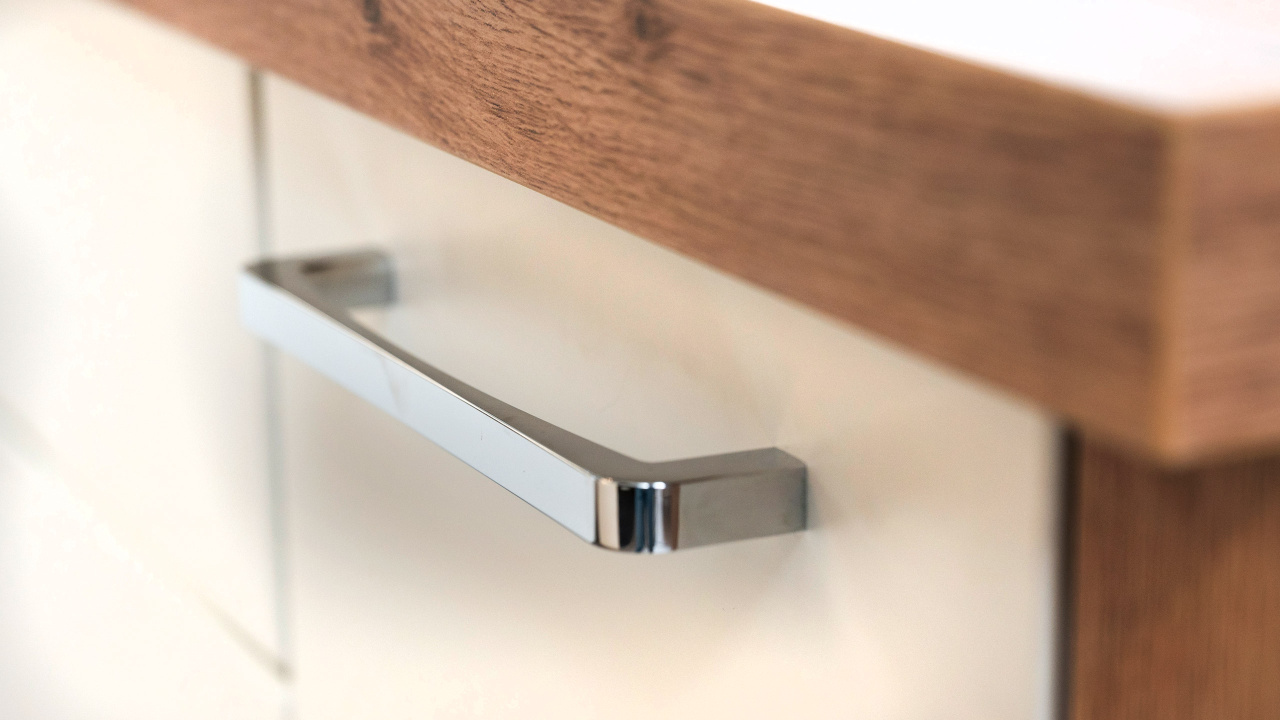 Helle Familienküche "Fashion" in U-Form von Nobilia